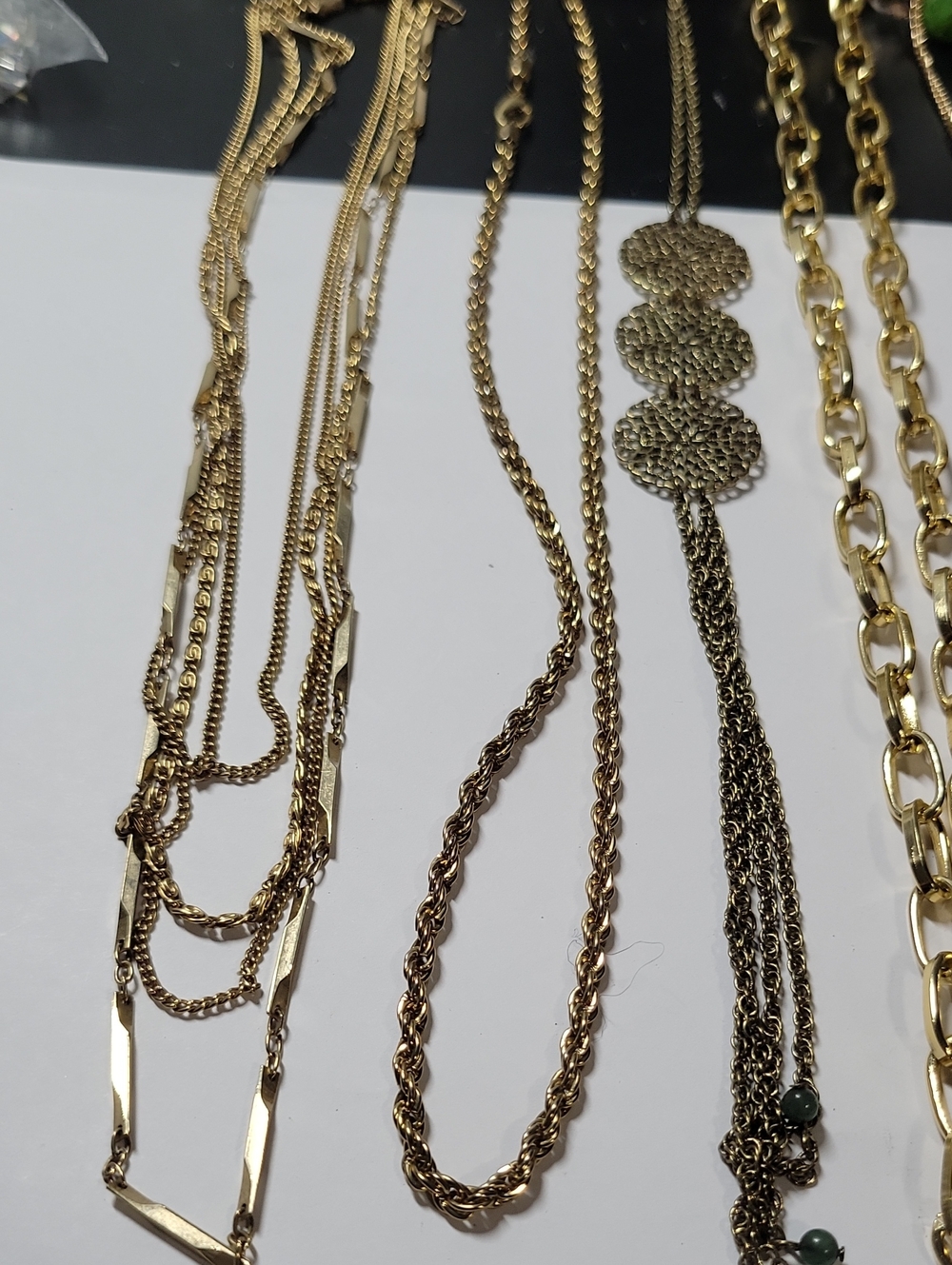 Elegant Gold-Tone Layered Women’s Necklace